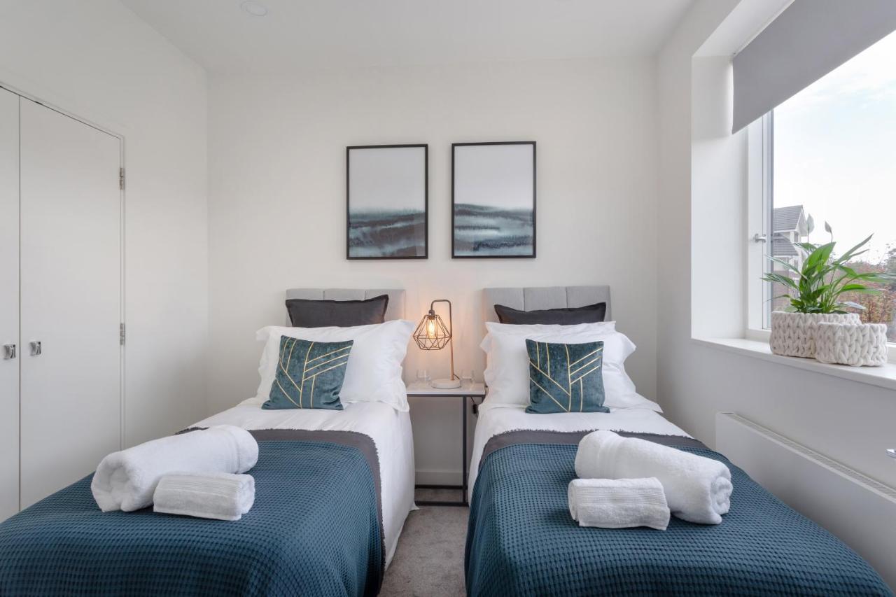 Luxury Serviced Apartments Stevenage, Hertfordshire Eksteriør billede